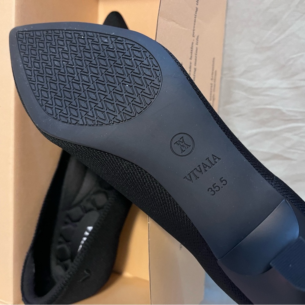 VIVIA Pointed-Toe Kitten Heels 35.5